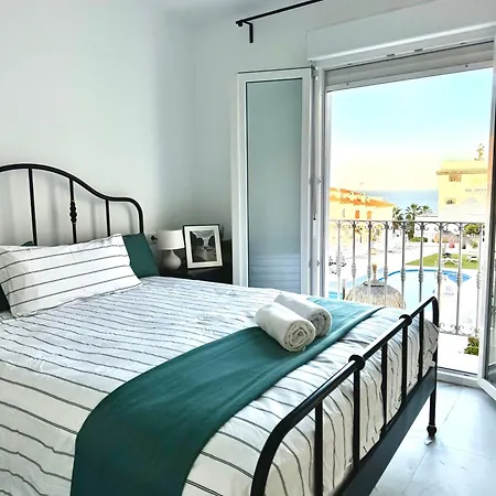 El Primer Sol Daire Nerja